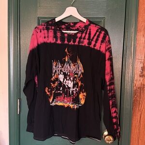 Long Sleeve Graphic Shirt - Def Leppard